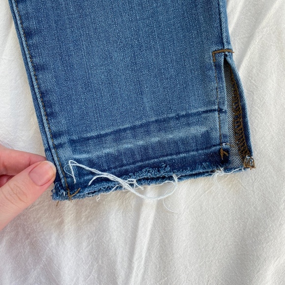 Banana Republic Skinny Ankle Jean w/ Released Hem - Picture 6 of 8